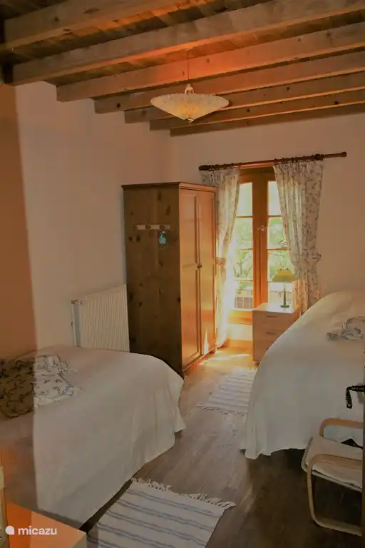 Schlafzimmer 3 mit 2 Einzelbetten