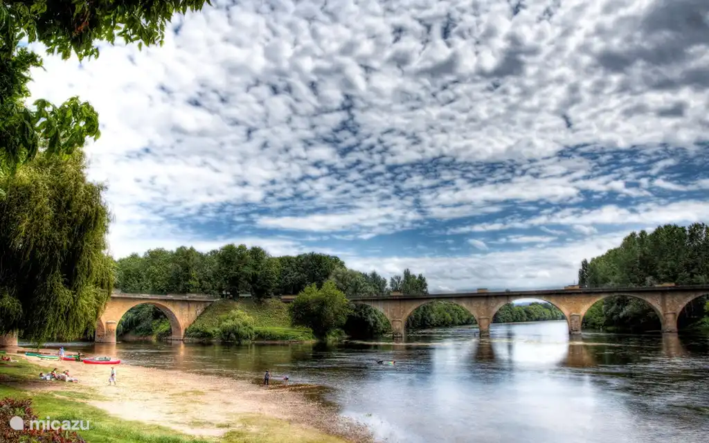 Limeuil, wo sich die Flüsse Vezere und Dordogne treffen