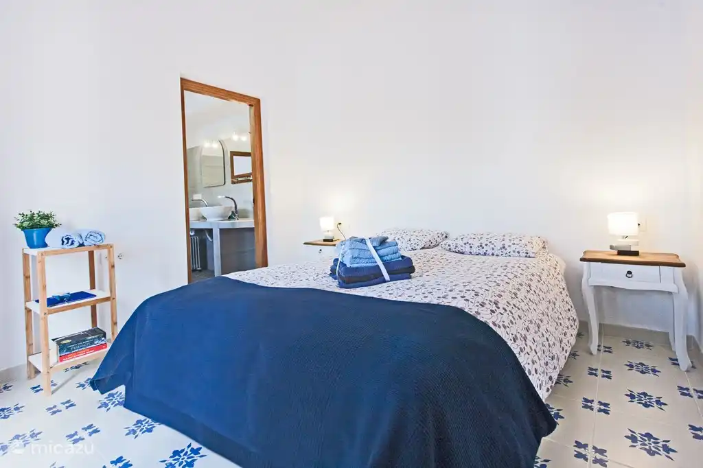 Natuurlijk zijn al uw bedden heerlijk fris opgemaakt bij uw aankomst!