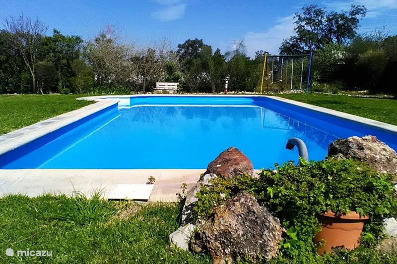 Vakantiehuis Portugal, Lissabon Kust, Palmela Villa Villa met zwembad+ schitterende tuin