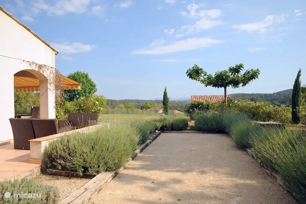 Villa Sauva in Frankreich, Var, Flayosc - Villa