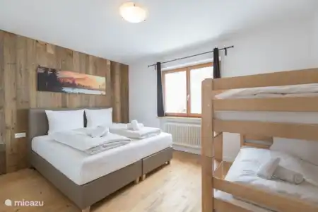 Vakantiehuis Oostenrijk, Tirol, Westendorf vakantiehuis Groepshuis Westendorf Slaapkamer