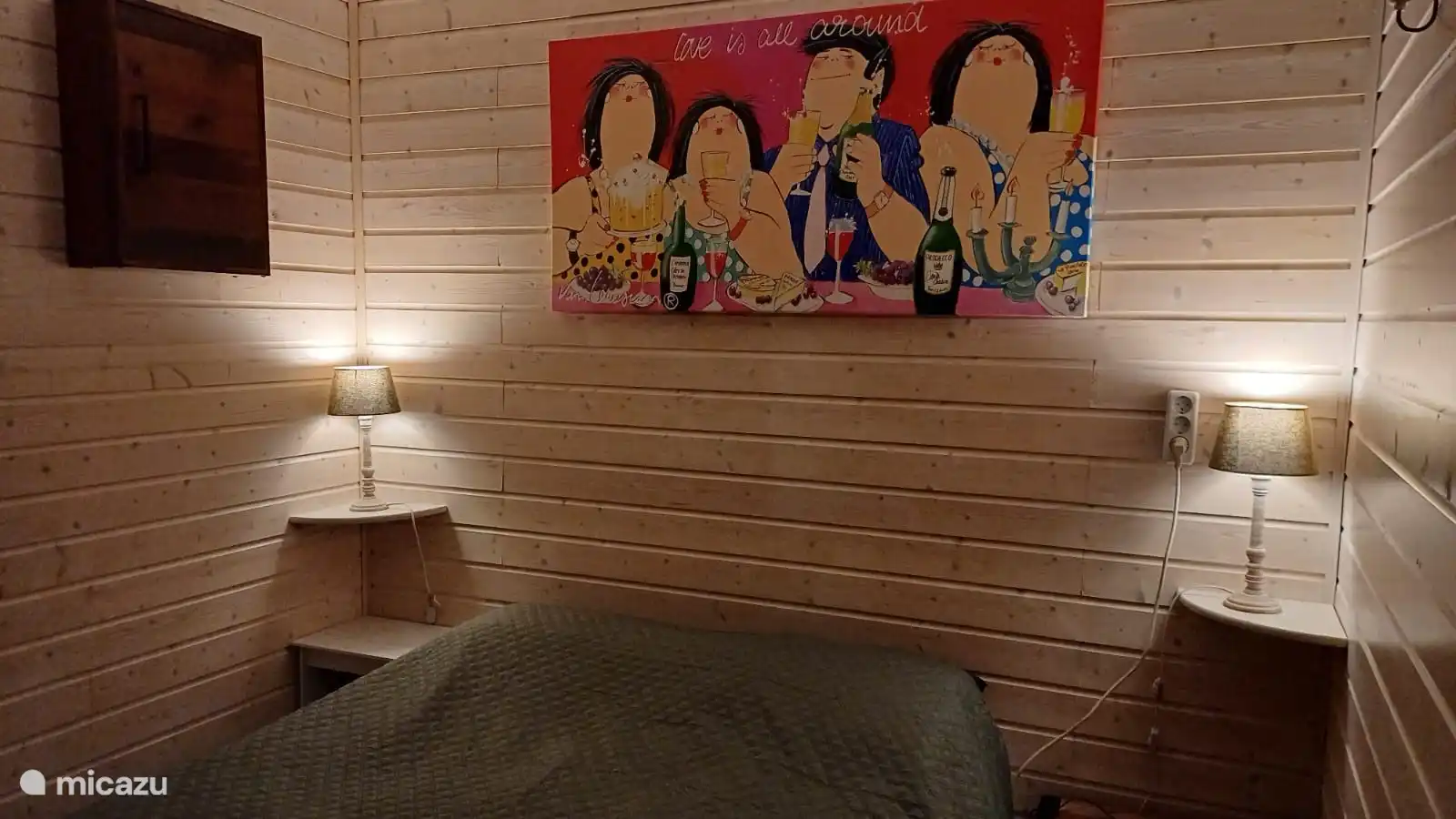 Slaapkamer met tweepersoons boxspring