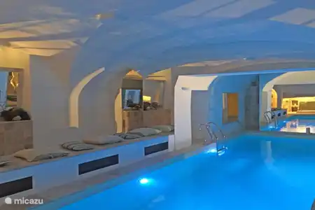 Vakantiehuis Frankrijk, Calvados, Villers-Bocage landhuis / kasteel Chateau de Villers-Bocage binnezwembad