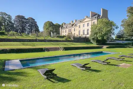 Vakantiehuis Frankrijk, Calvados, Villers-Bocage landhuis / kasteel Chateau de Villers-Bocage Chateau achterzijde