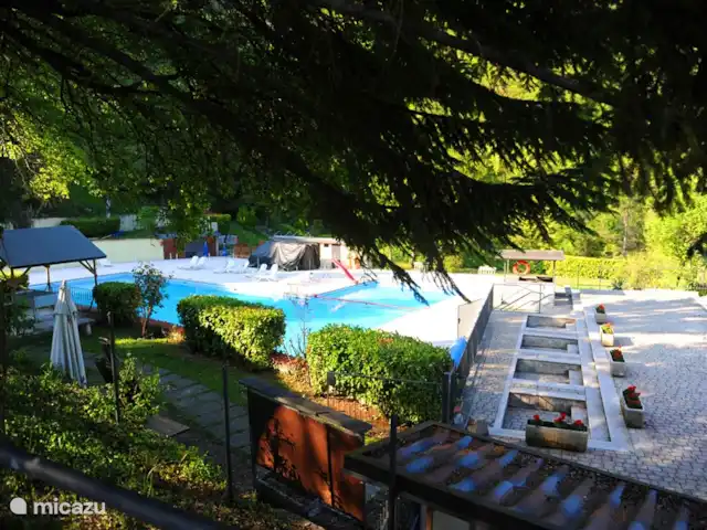 Vakantie Bungalow Sunclass Tignale huren in Italië, Gardameer, Tignale - bungalow Zwembad