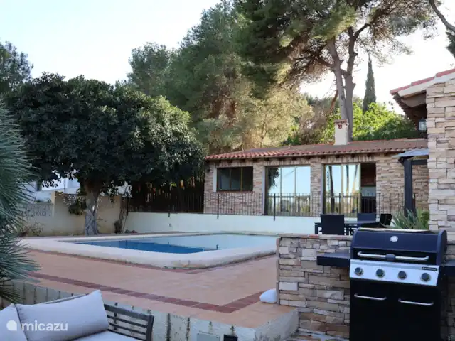 Location de Vacances Espagne, Costa Blanca, Moraira, villa - Casa Sabrosa BBQ au bord de la piscine