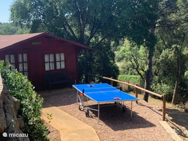 Casa Madeira (4 zusätzliche Schlafplätze), die mit der Villa gemietet werden kann. Tischtennis Tisch.