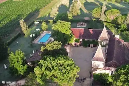 Vakantiehuis Frankrijk, Lot, Prayssac appartement 2p. ap. bij Sprookjesachtig Kasteel .