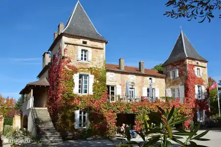 Vakantiehuis Frankrijk, Lot, Prayssac appartement 2p. ap. bij Sprookjesachtig Kasteel .