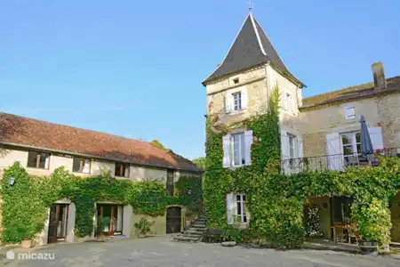 Vakantiehuis Frankrijk, Lot, Prayssac appartement 2p. ap. bij Sprookjesachtig Kasteel ..