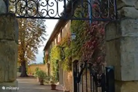 Vakantiehuis Frankrijk, Lot, Prayssac appartement 4p. app. bij Sprookjesachtig Kasteel .