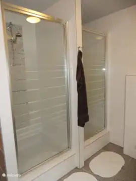 douche Engels grote kont douche Engels grote kont