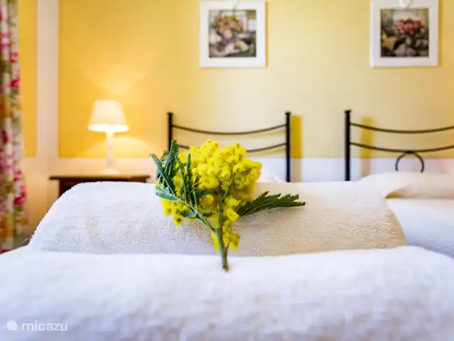 Appartement Ciliegio - Monti 1824 huren in Italië, Toscane, Casole d`Elsa - appartement Slaapkamer met 2 of 3 eenpersoonsbedden - Monti 1824 - Casole d'elsa