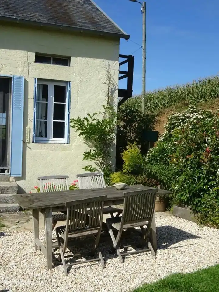 Terras voor het huis.