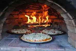 Selbstgemachte Pizza