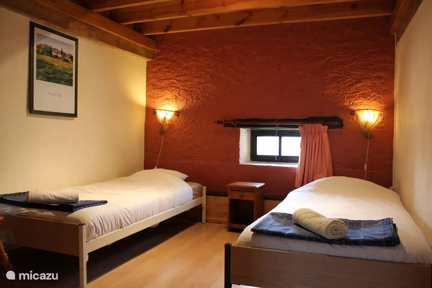 Schlafzimmer mit 2 Einzelbetten