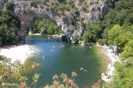 strandje en rivier de Ardèche