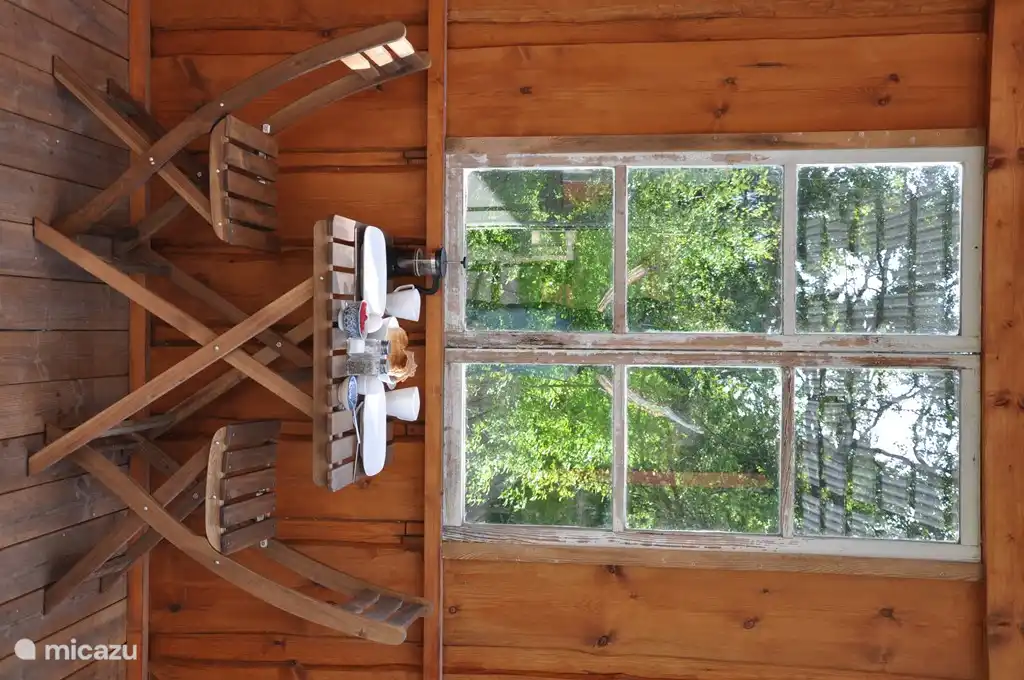 Frühstück auf der Veranda