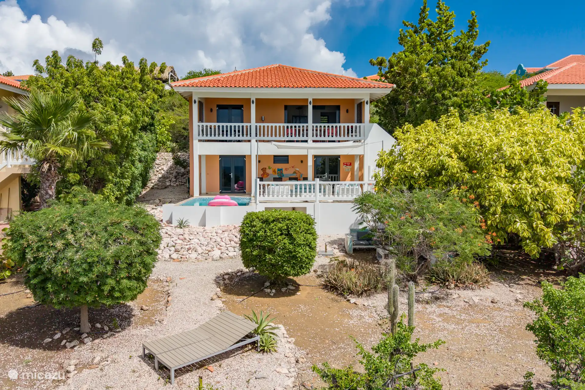 Hintere Villa Blenchi und Garten