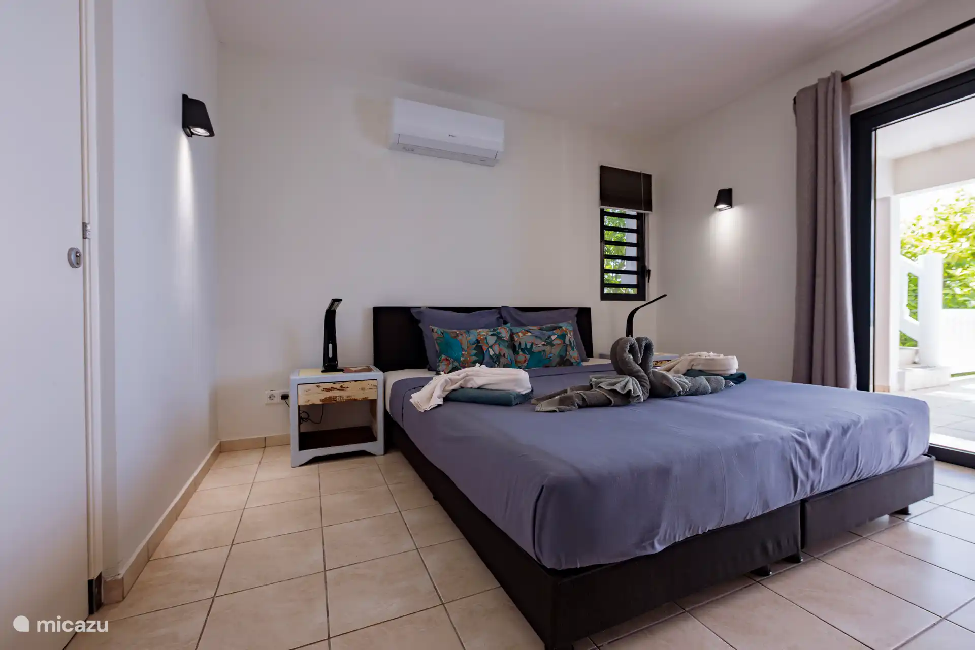 Ausgang 2. Schlafzimmer auf der Terrasse