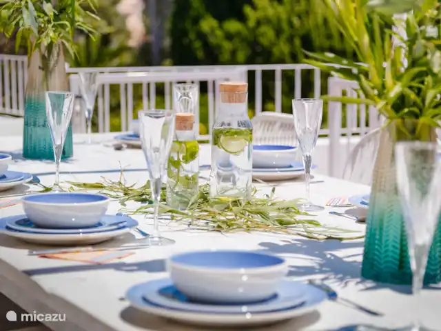 Villa Entre Pinos | Espagne, Costa Blanca, Jávea - villa Une table à manger spacieuse où de délicieux plats peuvent être dégustés.