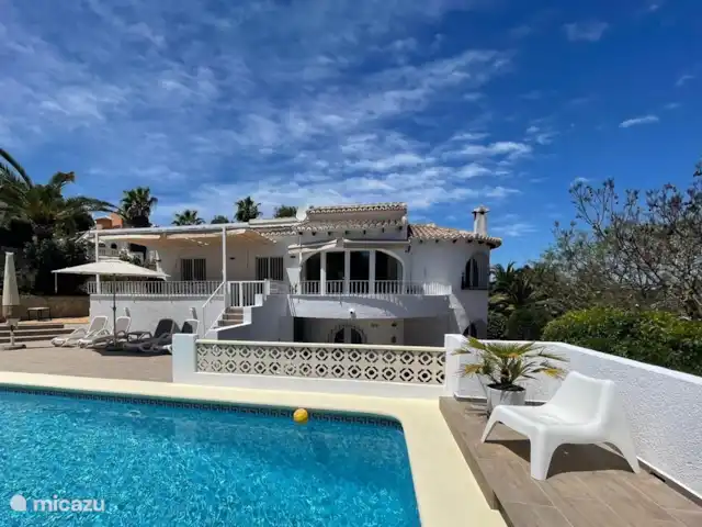 Villa Entre Pinos | Espagne, Costa Blanca, Jávea - villa Merveilleusement située dans la verdure, belle villa avec grande piscine privée chauffée dans la station familiale de Jávea.
