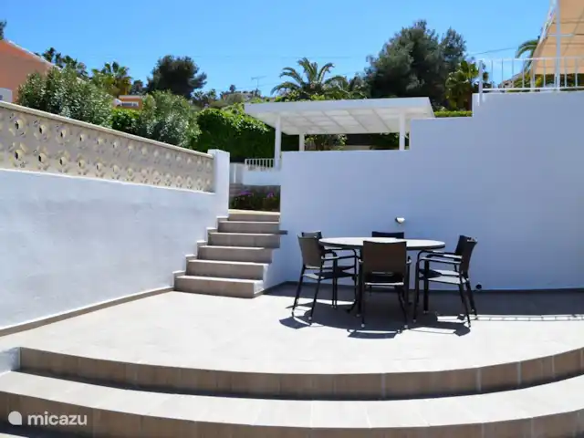 Villa Entre Pinos | Espagne, Costa Blanca, Jávea - villa Une villa de vacances merveilleusement équipée, luxueuse et propre dans un quartier calme de Javèa, les terrasses ne manquent certainement pas.