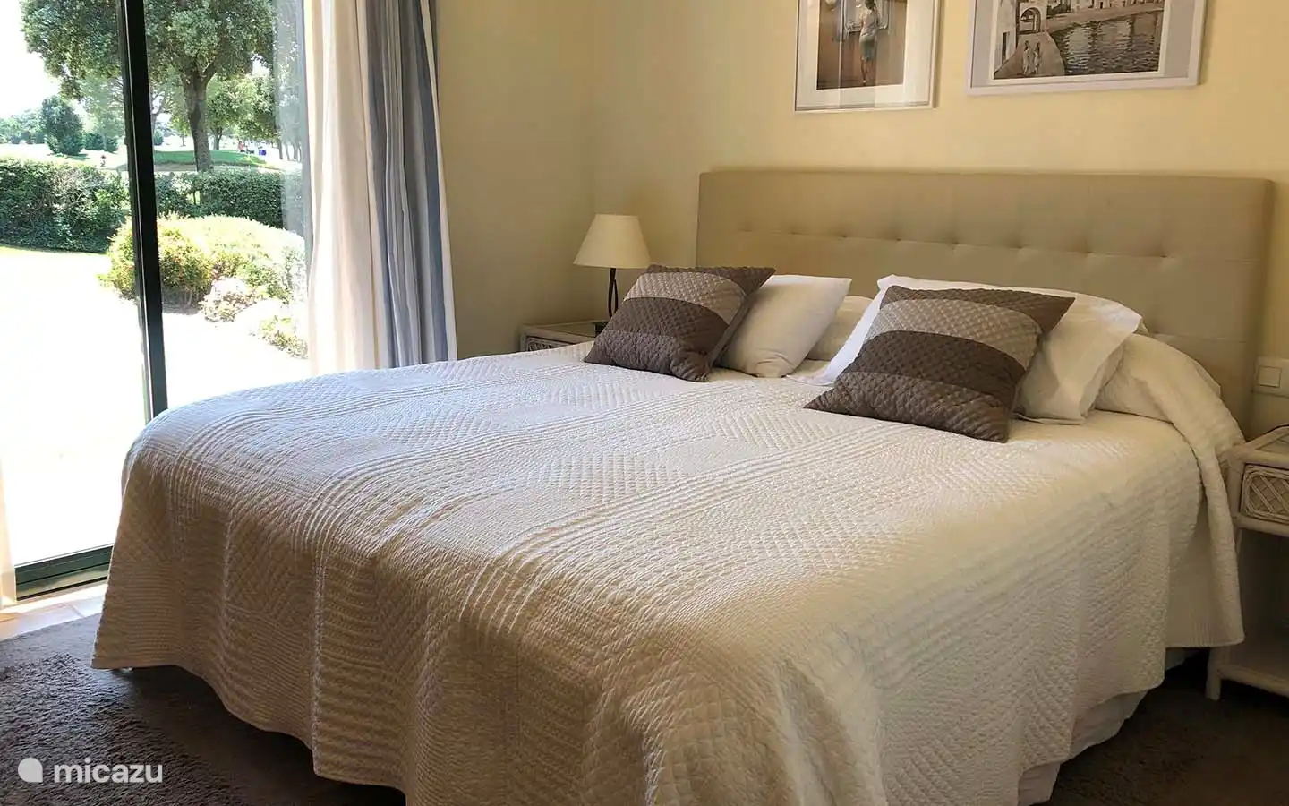 weiteres Doppelzimmer im Erdgeschoss