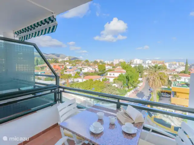 Location de Vacances Espagne, Costa del Sol, Benalmádena, appartement - Plage de Benalmadena Vue depuis la terrasse de la cuisine