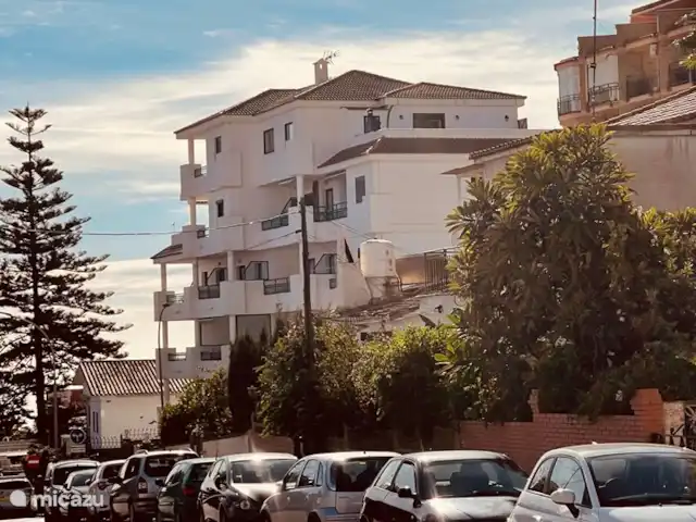 Location de Vacances Espagne, Costa del Sol, Benalmádena, appartement - Plage de Benalmadena Le petit complexe vu de l'arrière