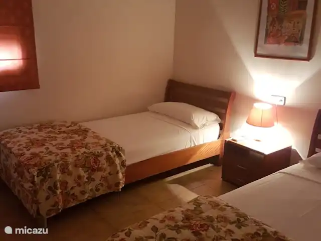 Location de Vacances Espagne, Costa del Sol, Benalmádena, appartement - Plage de Benalmadena Deuxième chambre avec près de la deuxième salle de bain