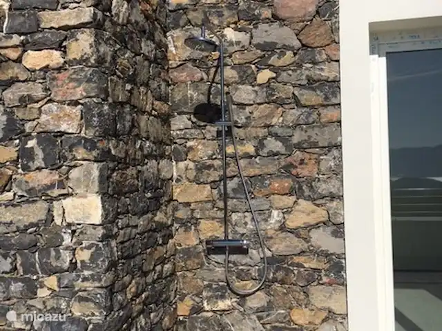 Lerici - Cinque Terre - Toscane No.3 | Italie, Ligurie, Lerici - appartement Douche extérieure