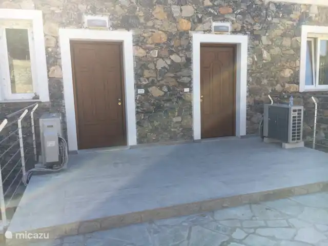 Lerici - Cinque Terre - Toscane No.3 | Italie, Ligurie, Lerici - appartement Entrée privée depuis le parking