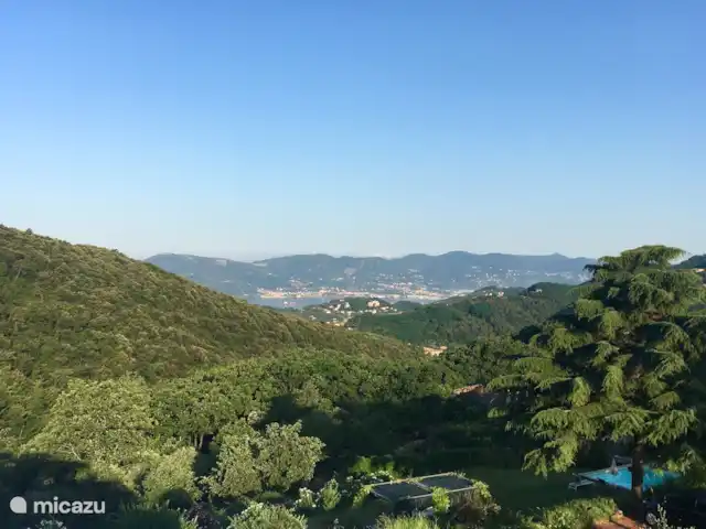 Lerici - Cinque Terre - Toscane No.3 | Italie, Ligurie, Lerici - appartement Vue sur jardin et parc commun