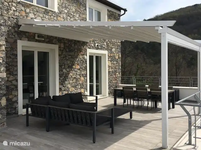 Lerici - Cinque Terre - Toscane No.3 | Italie, Ligurie, Lerici - appartement Nouvelle pergola sur terrasse