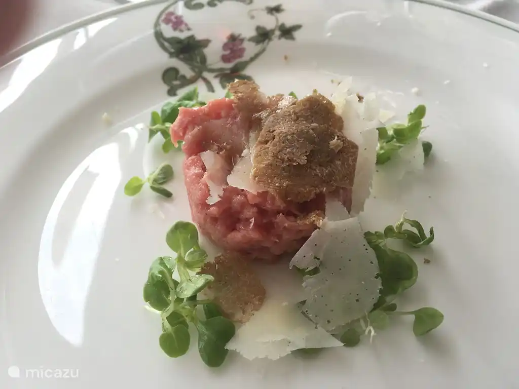 Essen in Bovio, La Morra