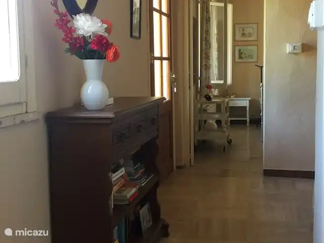 Pian del Gatto | Italie, Ligurie, Pareto - maison de vacances Couloir au premier étage de Pian del Gatto.
