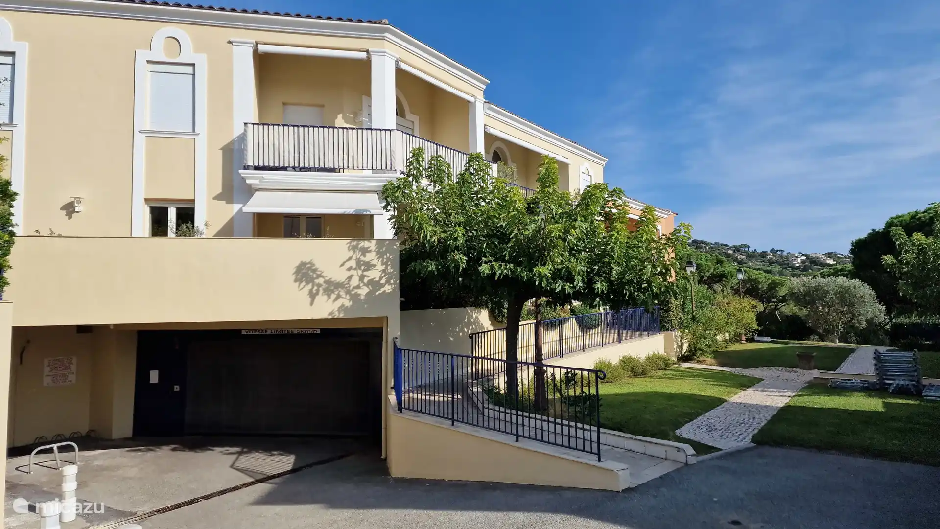 Sports nautiques, France, Côte d'Azur, Sainte-Maxime, appartement App. A8 les Pins Bleus proche mer