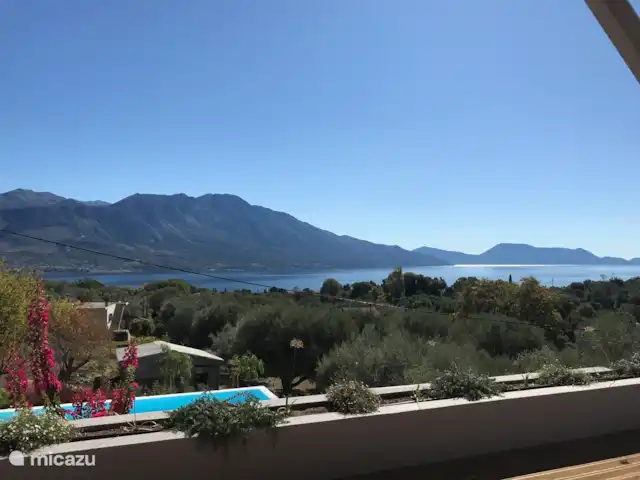 Villa Elia'N en Grecia, Gracia Central, Pogonia - villa ¡Quién no querría despertarse con esta vista!