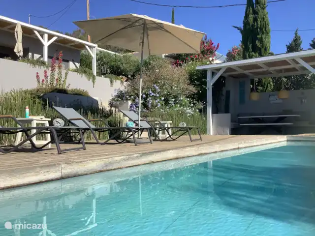 Villa Elia'N en Grecia, Gracia Central, Pogonia - villa Relajarse en la piscina.