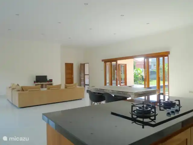 Villa Jompo Lovina en Indonesia, Bali, Lovina - villa uno de los tres dormitorios