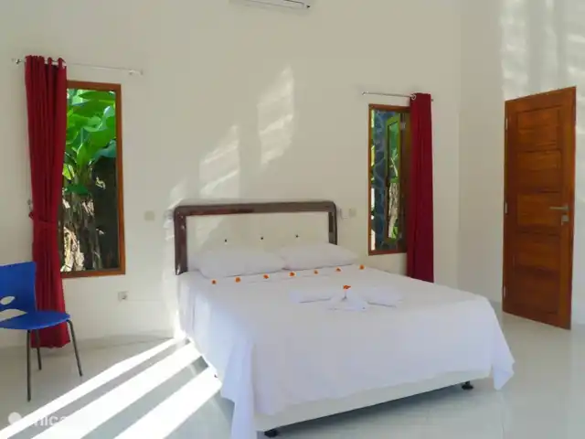 Villa Jompo Lovina en Indonesia, Bali, Lovina - villa uno de los tres dormitorios