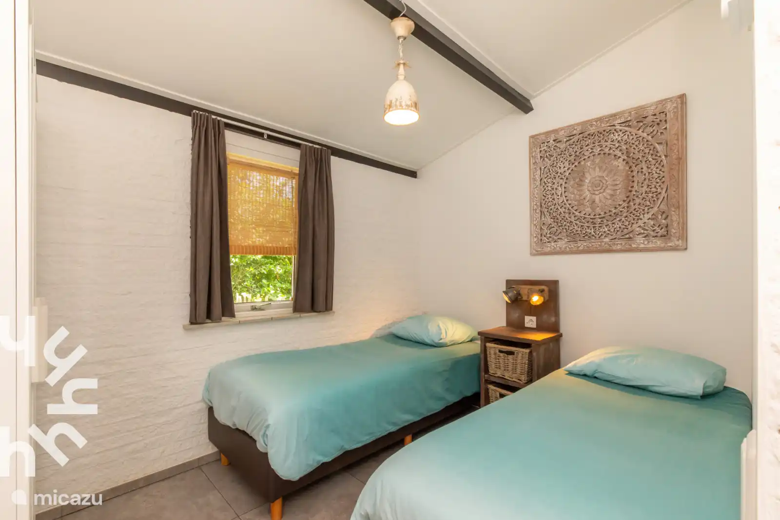 2 boxspingbedden 80x200 en kledingkast