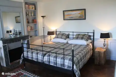 Vakantiehuis Frankrijk, Haute-Marne, Rennepont landhuis / kasteel Domaine Rennepont en Champagne slaapkamer