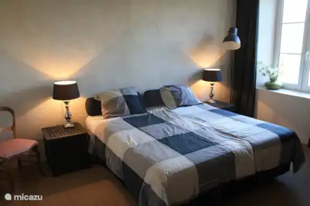 Vakantiehuis Frankrijk, Haute-Marne, Rennepont landhuis / kasteel Domaine Rennepont en Champagne slaapkamer