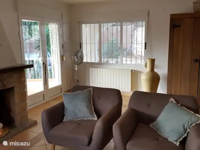 Villa 2-10 p met zeezicht en zwembad huren in Spanje, Costa Blanca, Altea - villa De zithoek vanaf een andere hoek gefotografeerd.