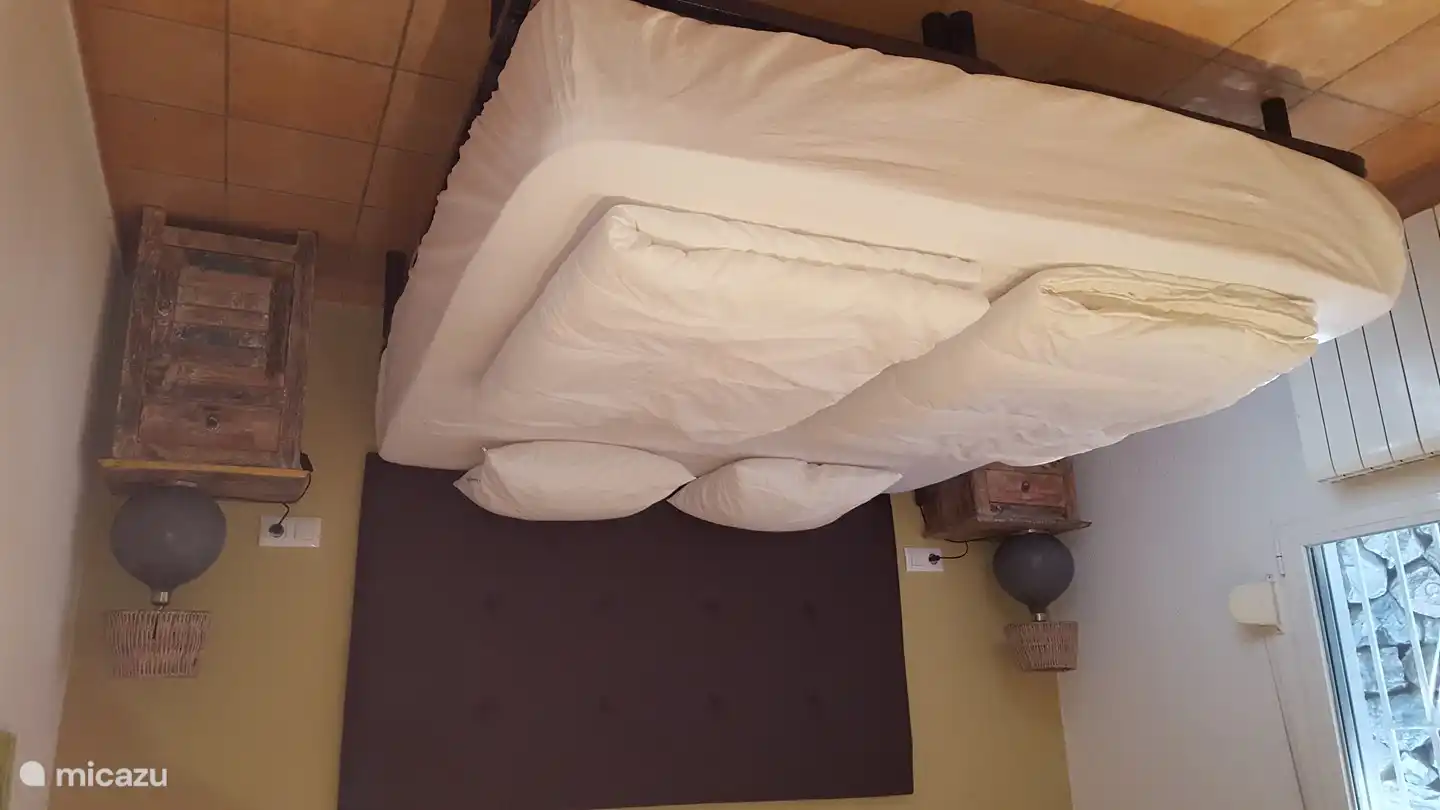 Das Hauptschlafzimmer.