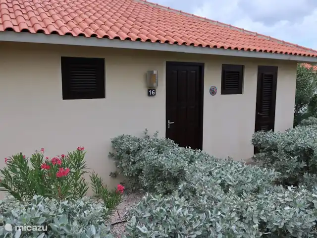Villa 16 - Près de la piscine et de la plage | Curaçao, Curaçao-Centre, Blue Bay - villa Porte d'entrée