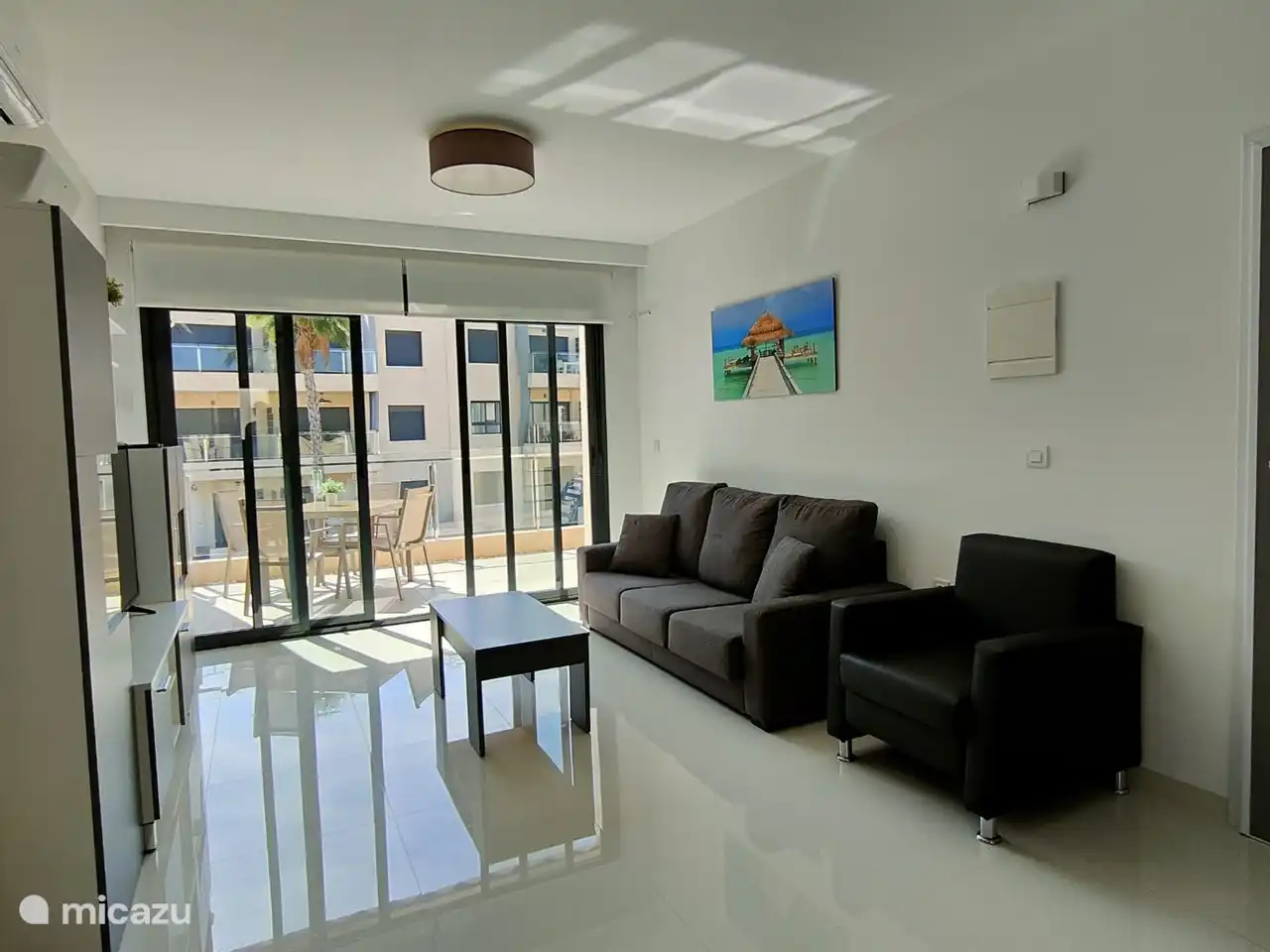 Wat een ruime woonkamer!